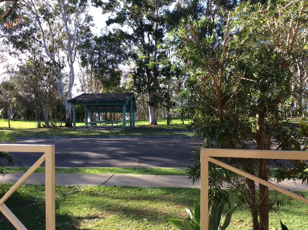 Kingfisher Caravan Park Tin Can Bay Exterior foto